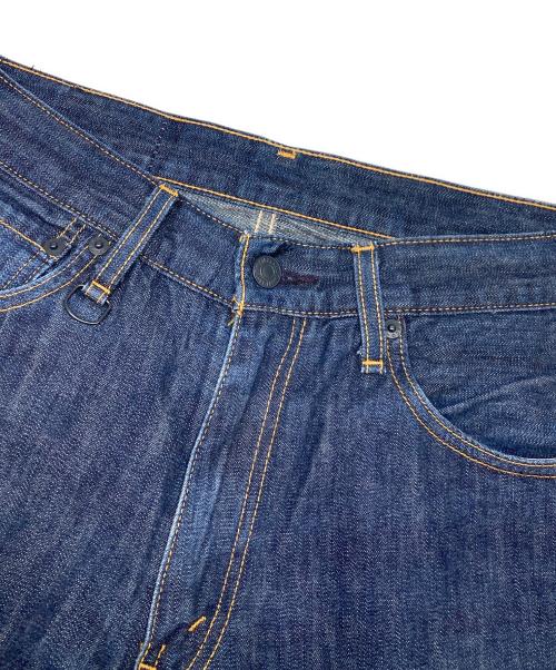 Levi's Fenom（リーバイス・フェノム）Levi's Fenom (リーバイス・フェノム) uniform experiment (ユニフォームエクスペリメント) スタッズデニムパンツ インディゴ サイズ:W30の古着・服飾アイテム