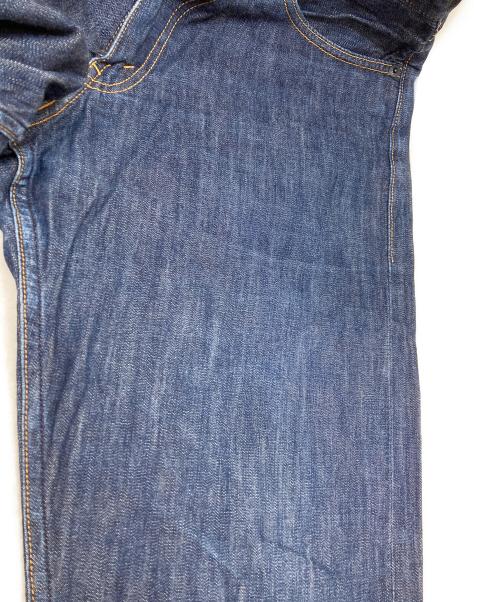 Levi's Fenom（リーバイス・フェノム）Levi's Fenom (リーバイス・フェノム) uniform experiment (ユニフォームエクスペリメント) スタッズデニムパンツ インディゴ サイズ:W30の古着・服飾アイテム