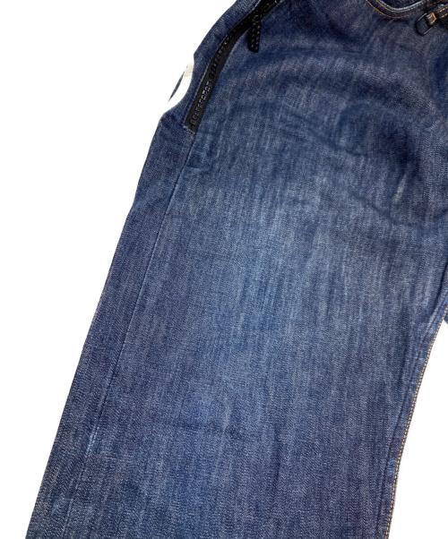Levi's Fenom（リーバイス・フェノム）Levi's Fenom (リーバイス・フェノム) uniform experiment (ユニフォームエクスペリメント) スタッズデニムパンツ インディゴ サイズ:W30の古着・服飾アイテム