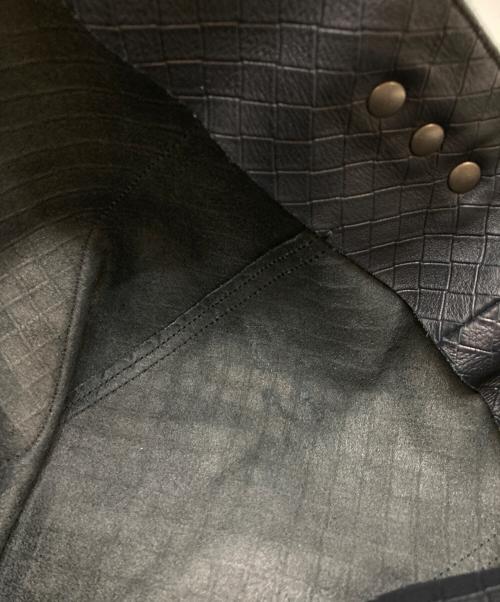 BOTTEGA VENETA（ボッテガベネタ）BOTTEGA VENETA (ボッテガベネタ) ラヴェ メッセンジャーバッグ ブラックの古着・服飾アイテム