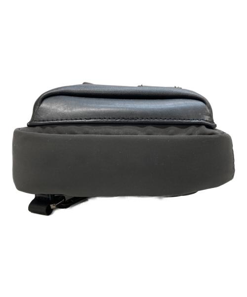 TUMI（トゥミ）TUMI (トゥミ) HARRISON/ショルダーバッグ ブラックの古着・服飾アイテム