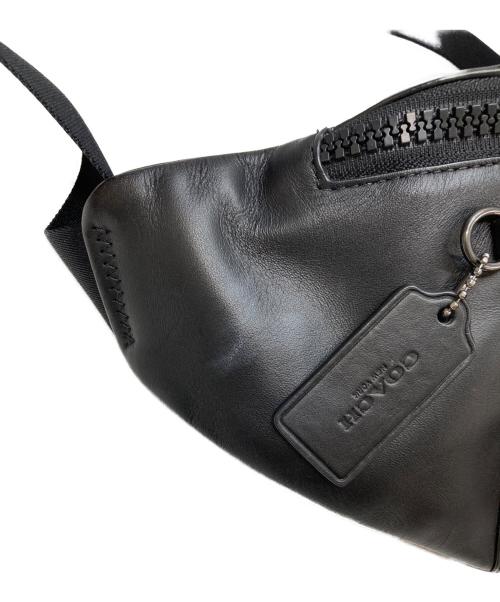 COACH（コーチ）COACH (コーチ) トラヴィス ベルト バッグ 35 ブラックの古着・服飾アイテム