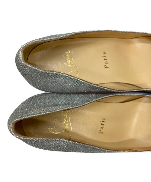 Christian Louboutin（クリスチャン・ルブタン）Christian Louboutin (クリスチャン・ルブタン) ヒールパンプス シルバー サイズ:39の古着・服飾アイテム