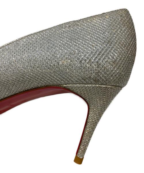 Christian Louboutin（クリスチャン・ルブタン）Christian Louboutin (クリスチャン・ルブタン) ヒールパンプス シルバー サイズ:39の古着・服飾アイテム