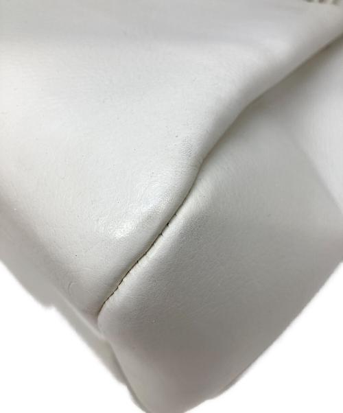 HIROFU（ヒロフ）HIROFU (ヒロフ) レザーショルダーバッグ ホワイトの古着・服飾アイテム