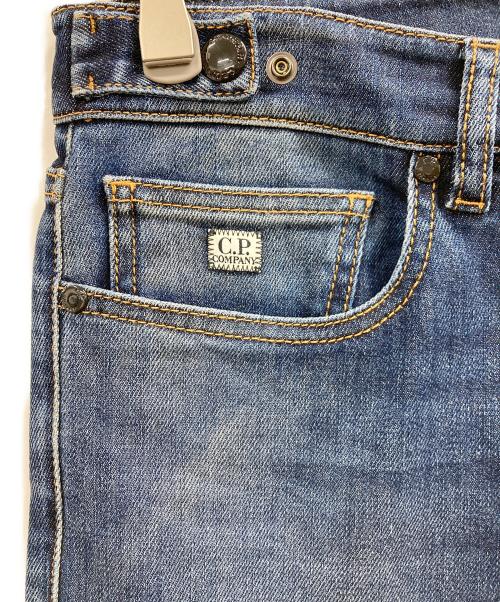 C.P COMPANY（シーピーカンパニー）C.P COMPANY (シーピーカンパニー) スリムフィットデニムパンツ ブルー サイズ:29の古着・服飾アイテム