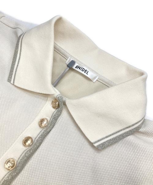 Snidel（スナイデル）Snidel (スナイデル) ポロシャツ アイボリー サイズ:FREE 未使用品の古着・服飾アイテム