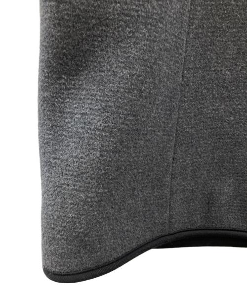 CARVEN（カルヴェン）CARVEN (カルヴェン) ウールパイピングコート グレー サイズ:38の古着・服飾アイテム