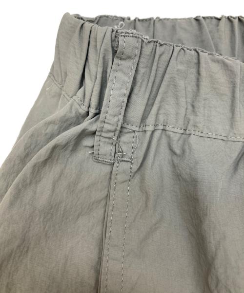 BEAMS GOLF（ビームスゴルフ）BEAMS GOLF (ビームスゴルフ) ナイロンショートパンツ グレー サイズ:Sの古着・服飾アイテム