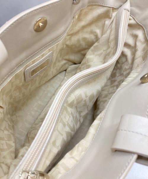FURLA（フルラ）FURLA (フルラ) カゴトートバッグ ベージュの古着・服飾アイテム