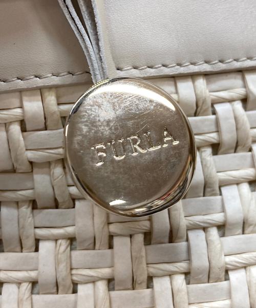 FURLA（フルラ）FURLA (フルラ) カゴトートバッグ ベージュの古着・服飾アイテム