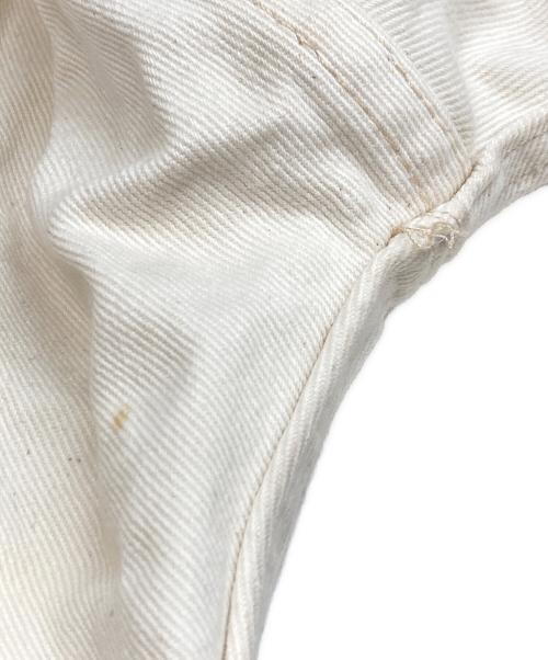 LEVI'S（リーバイス）LEVI'S (リーバイス) アイボリーデニムパンツ アイボリー サイズ:W32×L34の古着・服飾アイテム