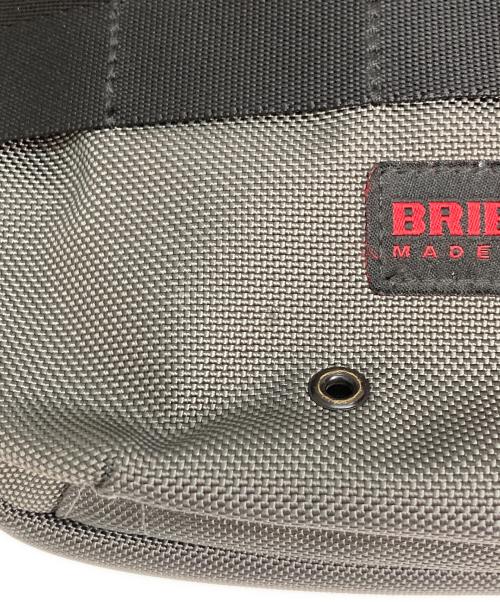 BRIEFING（ブリーフィング）BRIEFING (ブリーフィング) DAY TRIPPER／ショルダーバッグ グレーの古着・服飾アイテム