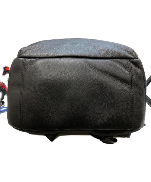 WHITEAGE（ホワイタージュ）WHITEAGE (ホワイタージュ) GEX Backpack ブラックの古着・服飾アイテム