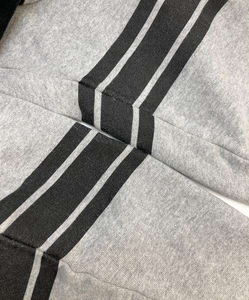 A BATHING APE（アベイシングエイプ）A BATHING APE (アベイシングエイプ) ナンバリングホッケーシャツ グレー サイズ:Lの古着・服飾アイテム