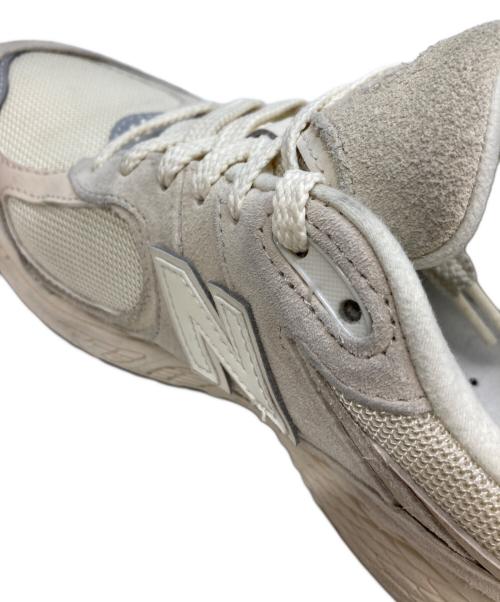 NEW BALANCE（ニューバランス）NEW BALANCE (ニューバランス) 2002R アイボリー サイズ:27.5の古着・服飾アイテム