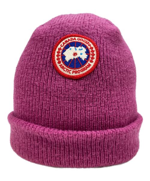 CANADA GOOSE（カナダグース）CANADA GOOSE (カナダグース) ロゴワッペンニット帽 ピンクの古着・服飾アイテム