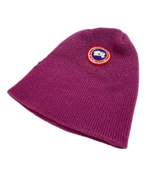 CANADA GOOSE（カナダグース）CANADA GOOSE (カナダグース) ロゴワッペンニット帽 ピンクの古着・服飾アイテム