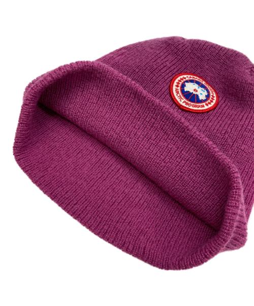 CANADA GOOSE（カナダグース）CANADA GOOSE (カナダグース) ロゴワッペンニット帽 ピンクの古着・服飾アイテム