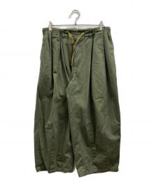 is-ness（イズネス）の古着「BALLOON EZ PANTS」｜オリーブ