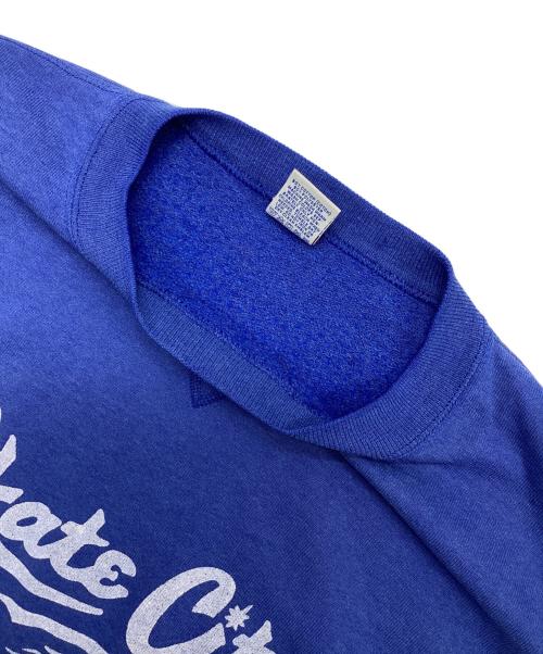 RUSSELL ATHLETIC（ラッセルアスレチック）RUSSELL ATHLETIC (ラッセルアスレチック) 前Vプリントスウェット ブルー サイズ:Lの古着・服飾アイテム