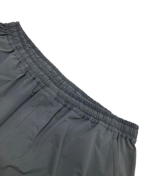 DAIWA PIER39（ダイワ ピア39）DAIWA PIER39 (ダイワ ピア39) TECH 6POCKET SHORTS グレー サイズ:XLの古着・服飾アイテム
