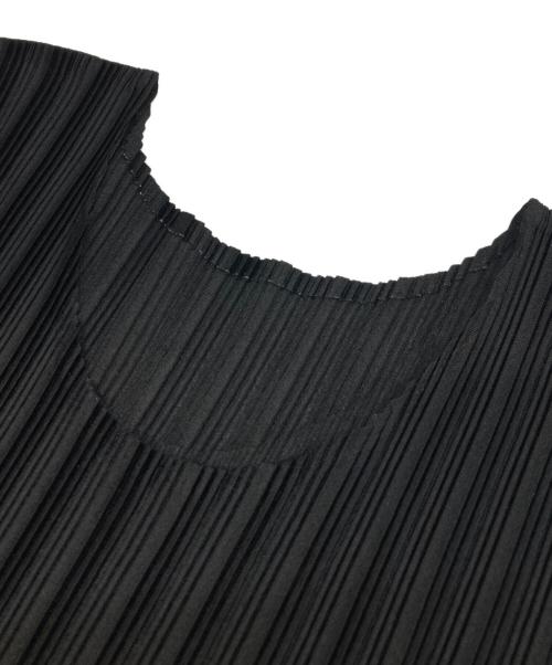 PLEATS PLEASE（プリーツプリーズ）PLEATS PLEASE (プリーツプリーズ) RIB PLEATS BASICS Top ブラック サイズ:3の古着・服飾アイテム