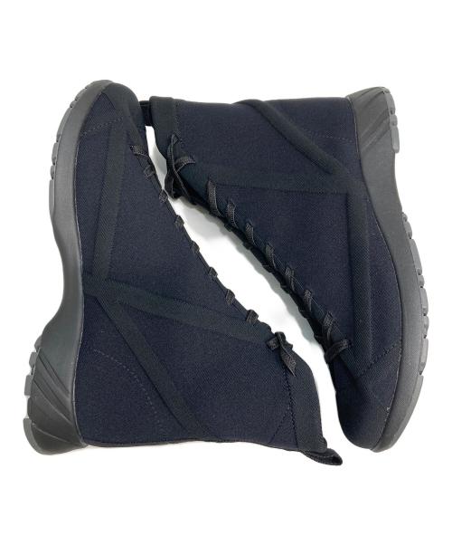 PLEATS PLEASE（プリーツプリーズ）PLEATS PLEASE (プリーツプリーズ) EASY HIGH CUT SNEAKERS ブラック サイズ:23.5の古着・服飾アイテム