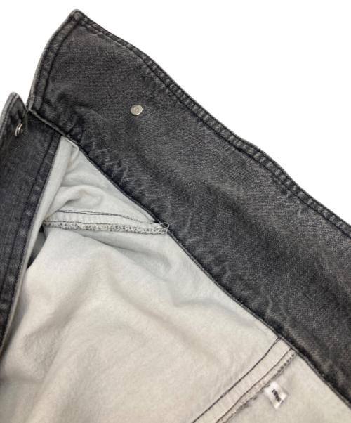 ISSUE THINGS（イシューシングス）ISSUE THINGS (イシューシングス) Exclusive Black Denim Jacket グレー サイズ:one sizeの古着・服飾アイテム