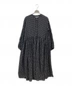 BEARDSLEYビアズリー）の古着「ドットギャザーワンピース」｜ホワイト×ブラック