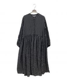BEARDSLEY（ビアズリー）の古着「ドットギャザーワンピース」｜ホワイト×ブラック