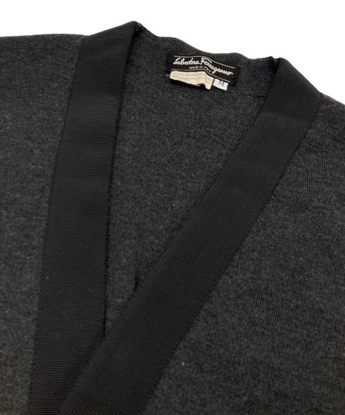 Salvatore Ferragamo（サルヴァトーレ フェラガモ）Salvatore Ferragamo (サルヴァトーレ フェラガモ) 金ボタンロングカーディガン ブラック サイズ:Mの古着・服飾アイテム