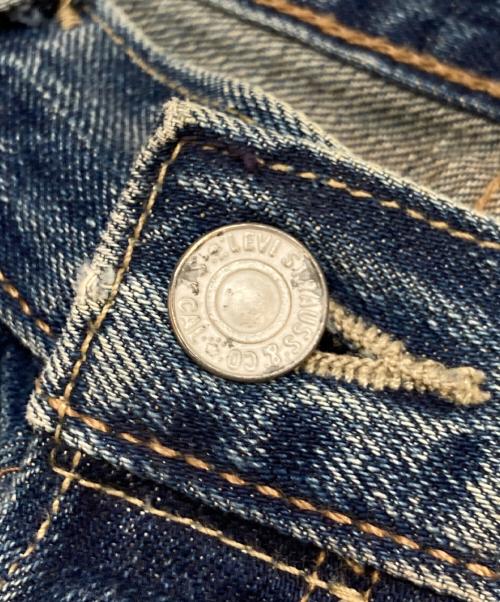 LEVI'S（リーバイス）LEVI'S (リーバイス) ウォッシュドヴィンテージデニムパンツ インディゴ サイズ:W30の古着・服飾アイテム