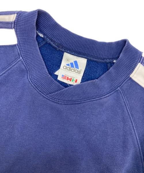 adidas（アディダス）adidas (アディダス) センターロゴ刺繍スウェット ホワイト×ネイビー サイズ:Mの古着・服飾アイテム
