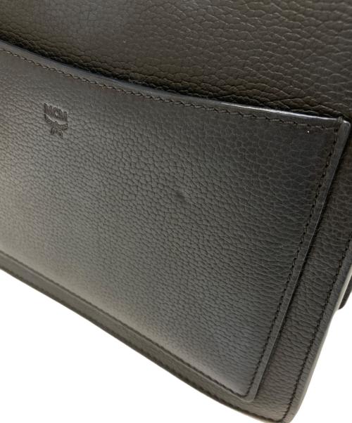 MCM（エムシーエム）MCM (エムシーエム) スタッズパトリシアサッチェルバッグ ブラックの古着・服飾アイテム