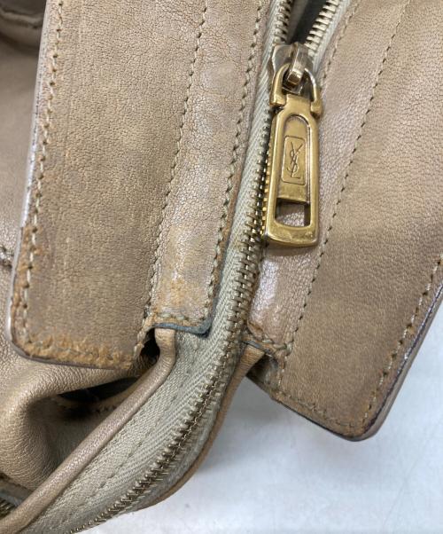 Yves Saint Laurent（イヴサンローラン）Yves Saint Laurent (イヴサンローラン) バッグ ベージュの古着・服飾アイテム
