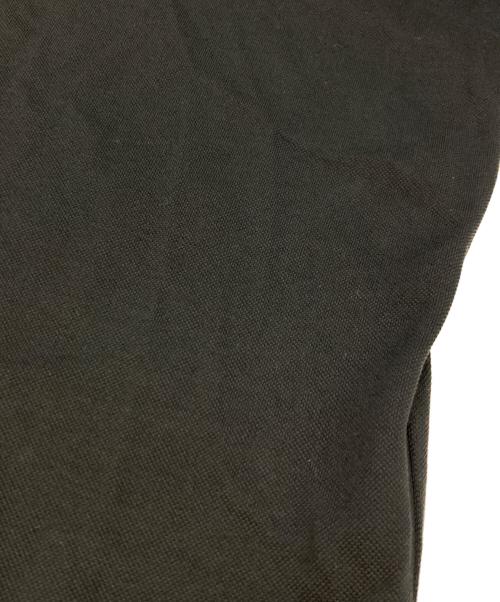 LACOSTE（ラコステ）LACOSTE (ラコステ) BEAMS (ビームス) 別注ロゴパッチTEE ブラック サイズ:Mの古着・服飾アイテム