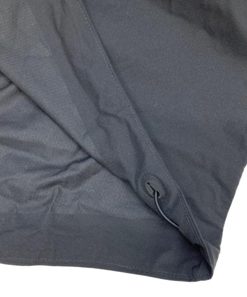 on（オン）on (オン) Weather Jacket Lumos ブラック×オレンジ サイズ:Mの古着・服飾アイテム