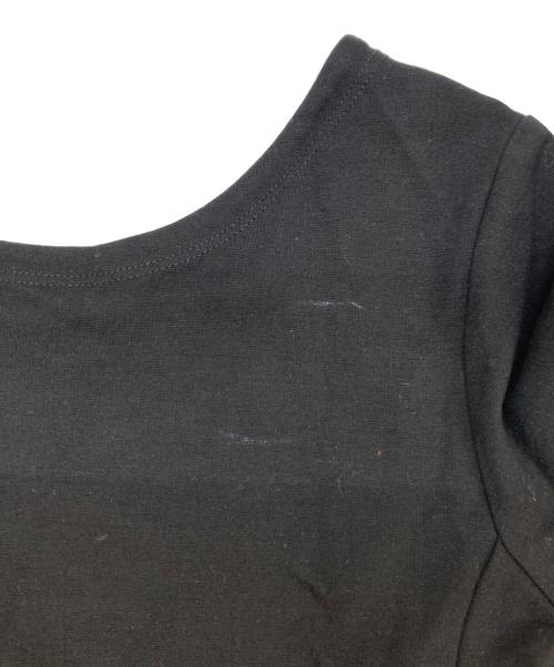 MM6 Maison Margiela（エムエムシックスメゾンマルジェラ）MM6 Maison Margiela (エムエムシックスメゾンマルジェラ) デザインUネックワンピース ブラック サイズ:不明(実寸参照)の古着・服飾アイテム