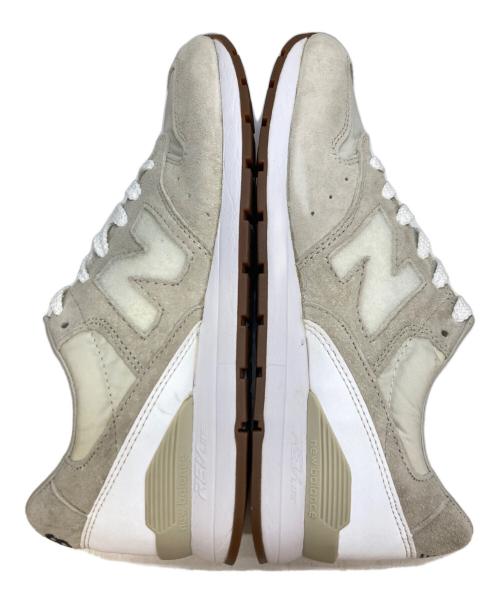 NEW BALANCE（ニューバランス）NEW BALANCE (ニューバランス) JOURNAL STANDARD (ジャーナルスタンダード) 別注MRL996JS ベージュ サイズ:25.5の古着・服飾アイテム