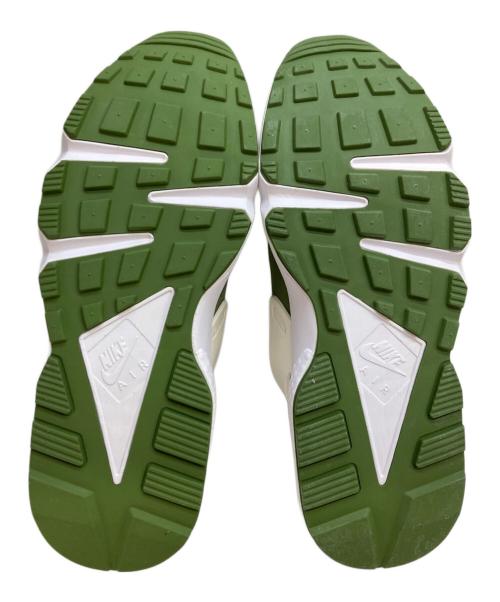 NIKE（ナイキ）NIKE (ナイキ) stussy (ステューシー) スニーカー カーキ サイズ:26 未使用品の古着・服飾アイテム