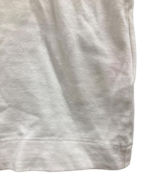PLAY COMME des GARCONS（プレイコムデギャルソン）PLAY COMME des GARCONS (プレイコムデギャルソン) ゴールド・ハートワッペン・Tシャツ ホワイト サイズ:Sの古着・服飾アイテム