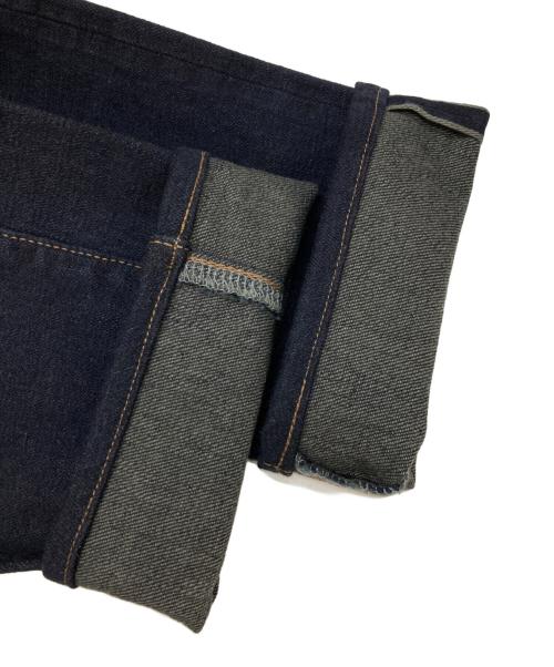 ONI DENIM（オニデニム）ONI DENIM (オニデニム) ハイライズリラックステーパード 15ozストレッチデニムパンツ インディゴ サイズ:32 未使用品の古着・服飾アイテム
