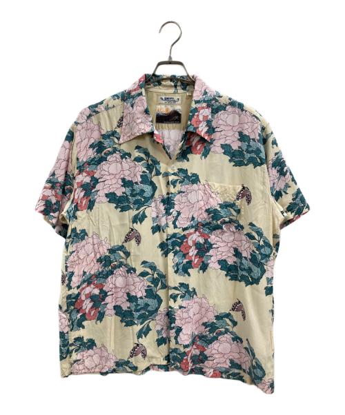 Sun Surf（サンサーフ）Sun Surf (サンサーフ) 葛飾北斎 (カツシカホクサイ) SPECIAL EDITION “牡丹に胡蝶” アロハシャツ ベージュ×ピンク サイズ:Lの古着・服飾アイテム