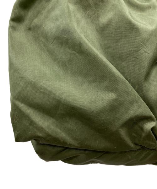 US ARMY（ユーエスアーミー）US ARMY (ユーエスアーミー) 90sHelmet Bag カーキの古着・服飾アイテム