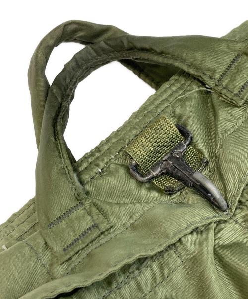 US ARMY（ユーエスアーミー）US ARMY (ユーエスアーミー) 90sHelmet Bag カーキの古着・服飾アイテム