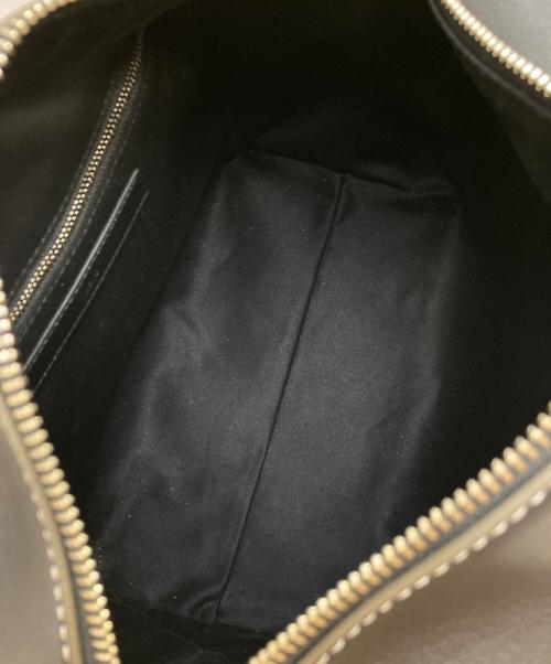 VASIC（ヴァジック）VASIC (ヴァジック) ボックス型Teteワンショルダーバッグ ブラックの古着・服飾アイテム
