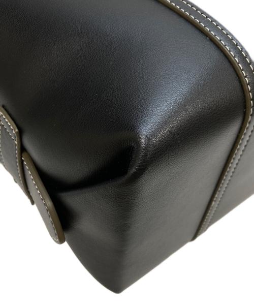 VASIC（ヴァジック）VASIC (ヴァジック) ボックス型Teteワンショルダーバッグ ブラックの古着・服飾アイテム