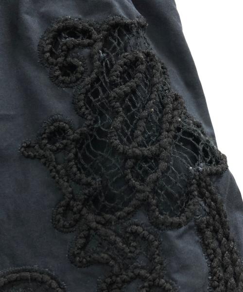 Adam et Rope（アダム エ ロペ）Adam et Rope (アダム エ ロペ) エンブロイダリーレースイージーパンツ ブラック サイズ:36の古着・服飾アイテム