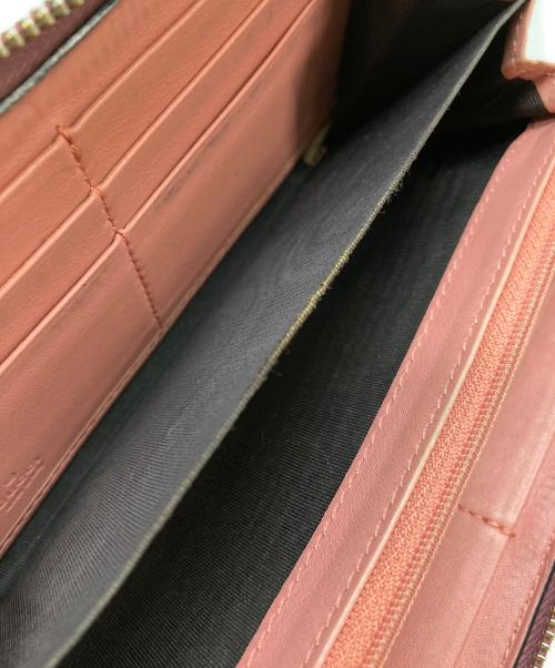 GUCCI（グッチ）GUCCI (グッチ) ラブリーライン ラウンドファスナーウォレット ピンクの古着・服飾アイテム